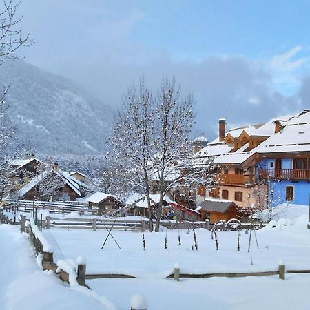 Bed and Breakfast La Maita Монженевр Екстер'єр фото