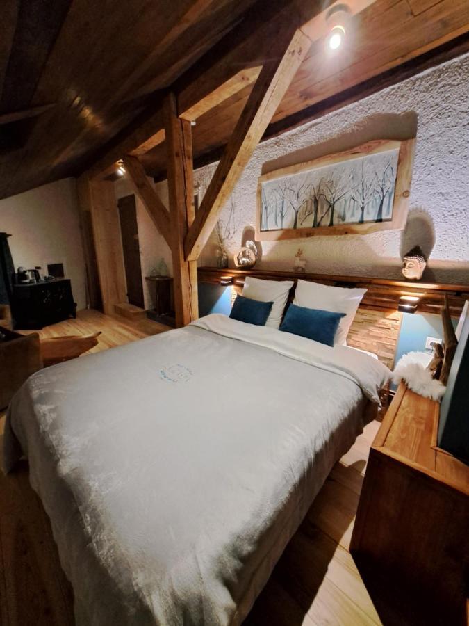 Bed and Breakfast La Maita Монженевр Екстер'єр фото